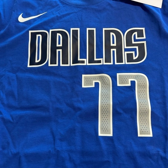 Luka Doncic Dallas Mavericks Nike Icon 2022/23 Name & Number T-Shirt - Blue - Picture 2 of 4